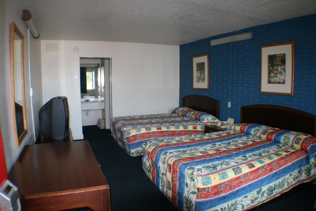 Budget Inn - Charlotte Zimmer foto